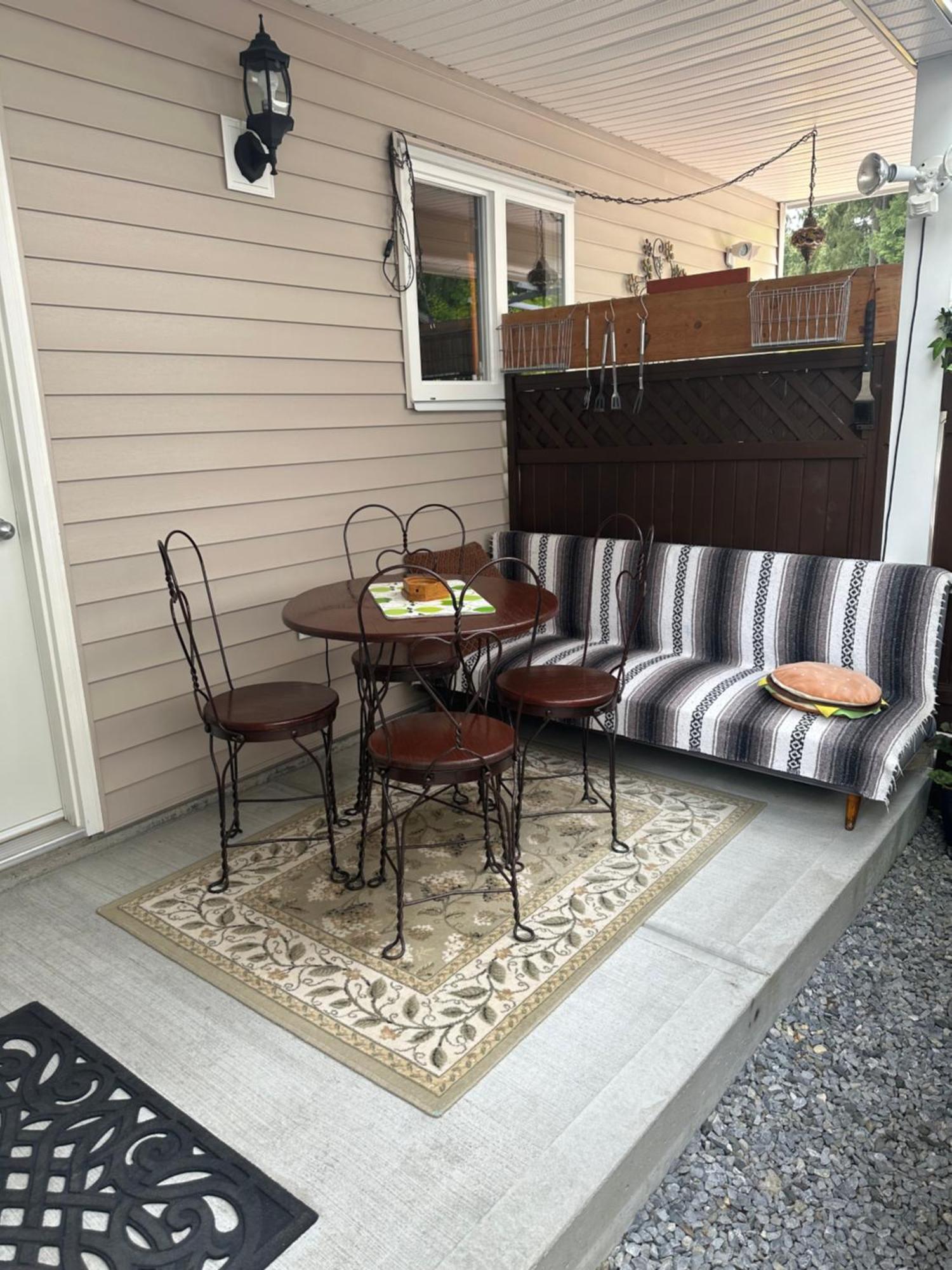 Clean And Quiet 2 Bdr 2 Bthr Private Entrance Entire Guests Suite Near Coquitlam Center Mall And Skytrain Exterior foto
